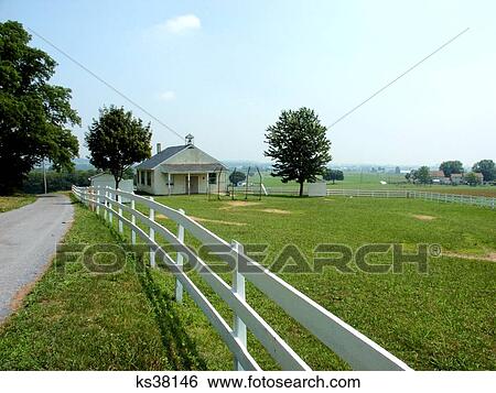 One Room Schoolhouse With White Picket Fence Rural Farm Area Lancaster Pa View Large Photo Image Stock Photograph - One Room Schoolhouse With White Picket Fence Rural Farm Area Lancaster Pa . Fotosearch