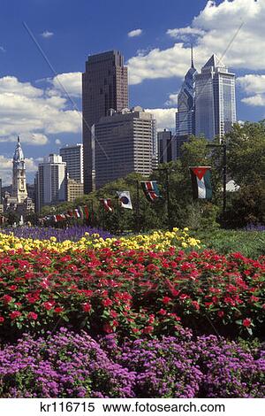 Philadelphia Pa Ben Franklin Parkway View Large Photo Image Stock Photography - Philadelphia Pa Ben Franklin Parkway . Fotosearch