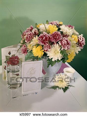 Retro Get Well Soon Sick Flowers Bouquet Greeting Cards Stock Photo