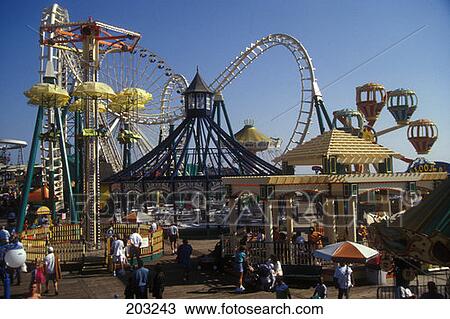 Wildwood Nj Rides At Mariners Landing Amusement Pier View Large Photo Image Stock Image - Wildwood Nj Rides At Mariners Landing Amusement Pier . Fotosearch