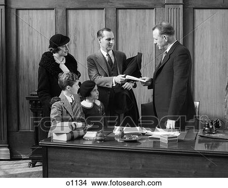 1930 1930S Family In Office Talking With Employee View Large Photo Image Picture - 1930 1930S Family In Office Talking With Employee . Fotosearch