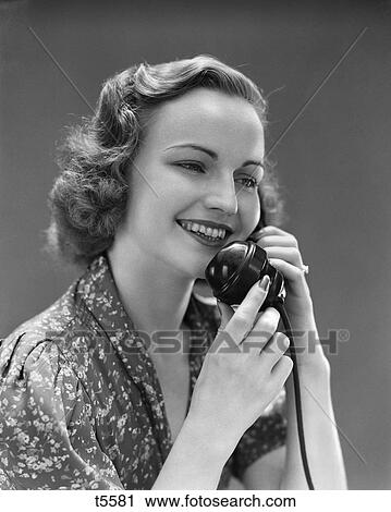 1930 1930S Woman Talking On Telephone View Large Photo Image Stock Image - 1930 1930S Woman Talking On Telephone . Fotosearch