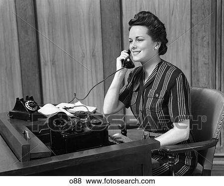 1940 1940S Retro Woman Business Secretary Telephone Typewriter View Large Photo Image Stock Photo - 1940 1940S Retro Woman Business Secretary Telephone Typewriter . Fotosearch