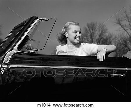 1940 1940S Retro Woman Convertible Smile View Large Photo Image Picture - 1940 1940S Retro Woman Convertible Smile . Fotosearch