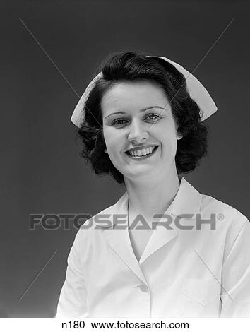 1940S Head Shoulder Portrait Smiling Brunette Nurse View Large Photo Image Stock Image - 1940S Head Shoulder Portrait Smiling Brunette Nurse . Fotosearch