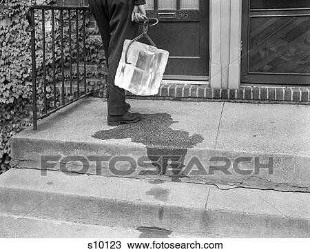 Delivery Man Ice Block Retro 1940 1940S Retro View Large Photo Image Stock Image - Delivery Man Ice Block Retro 1940 1940S Retro. Fotosearch