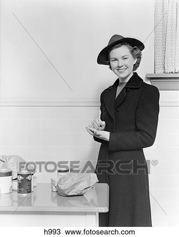 Woman Kitchen Grocery List Food Shopping 1940S Retro View Large Photo Image Stock Image - Woman Kitchen Grocery List Food Shopping 1940S Retro. Fotosearch