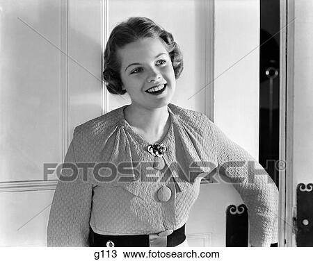 Woman Portrait Smiling 1940 1940S Retro View Large Photo Image Stock Image - Woman Portrait Smiling 1940 1940S Retro. Fotosearch