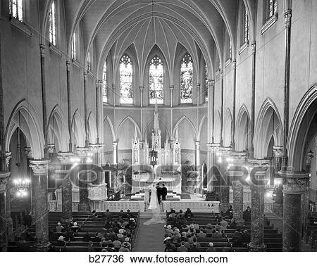 1950 1950S Elevated View Of Wedding Ceremony In Saint Patricks Cathedral New York City View Large Photo Image Stock Photograph - 1950 1950S Elevated View Of Wedding Ceremony In Saint Patricks Cathedral New York City . Fotosearch