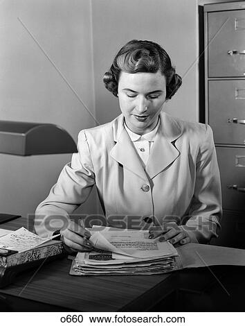 1950 1950S Retro Woman Business Paperwork Secretary Suit View Large Photo Image Stock Image - 1950 1950S Retro Woman Business Paperwork Secretary Suit . Fotosearch