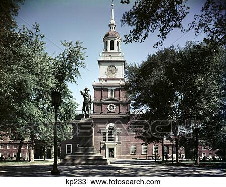 1950S Independence Hall Philadelphia Pa 18Th Century Architecture National Park Revolutionary War July 4 1776 View Large Photo Image Stock Image - 1950S Independence Hall Philadelphia Pa 18Th Century Architecture National Park Revolutionary War July 4 1776. Fotosearch