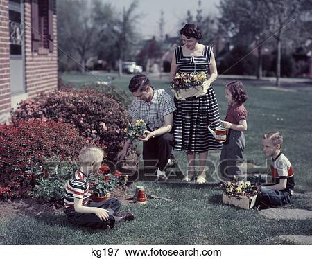 1950S Suburban Family Gardening Together Nostalgia View Large Photo Image Stock Photo - 1950S Suburban Family Gardening Together Nostalgia. Fotosearch