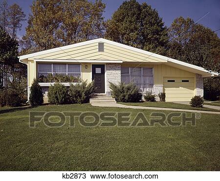 1960 1960S Retro House Lawn Yard View Large Photo Image Stock Image - 1960 1960S Retro House Lawn Yard. Fotosearch