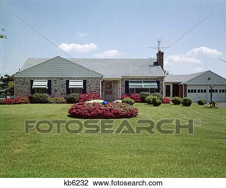1960 1960S Retro House Yard Lawn View Large Photo Image Stock Image - 1960 1960S Retro House Yard Lawn. Fotosearch