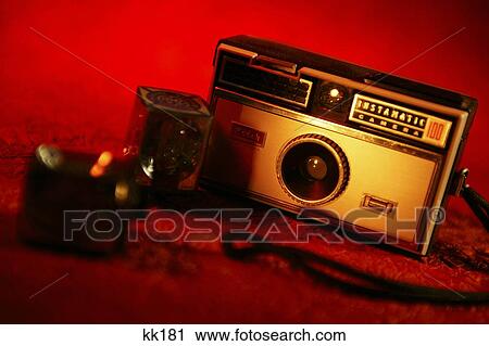 Stock Image - 1960S 1970S Vintage Instamatic Camera. Fotosearch