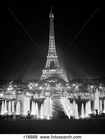 1960S Night Eiffel Tower Across Fountains By Palais Du Chaillot Paris Retro View Large Photo Image Stock Photo - 1960S Night Eiffel Tower Across Fountains By Palais Du Chaillot Paris Retro. Fotosearch