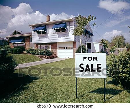 1960S Split Level Ranch House Home With For Sale Sign Front Yard Lawn View Large Photo Image Stock Image - 1960S Split Level Ranch House Home With For Sale Sign Front Yard Lawn. Fotosearch