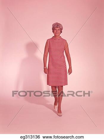 1960S Woman Full Length Portrait Walking Towards Camera View Large Photo Image Stock Photograph - 1960S Woman Full Length Portrait Walking Towards Camera. Fotosearch