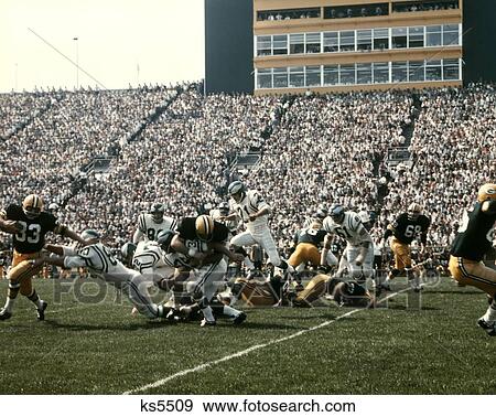 Greenbay Packers Philadelphia Eagles Football 1968 1960S Retro Team Crowds View Large Photo Image Stock Photo - Greenbay Packers Philadelphia Eagles Football 1968 1960S Retro Team Crowds. Fotosearch