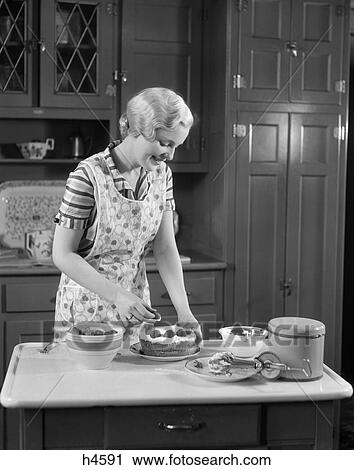 1940s woman baking pie kitchen View Large Photo Image Stock Image - 1940s woman baking pie kitchen. Fotosearch