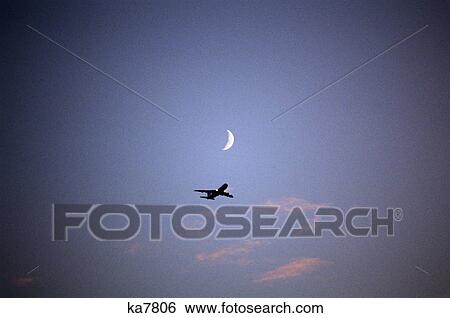 airplane in flight View Large Photo Image Stock Photograph - airplane in flight. Fotosearch