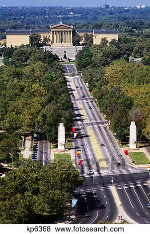 ben franklin parkway and philadelphia art museum philadelphia, pennsylvania View Large Photo Image Stock Photo - ben franklin parkway and philadelphia art museum philadelphia, pennsylvania. Fotosearch