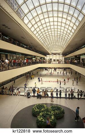 Houston Tx Skating Rink In The Galleria Shopping Mall Stock Photo