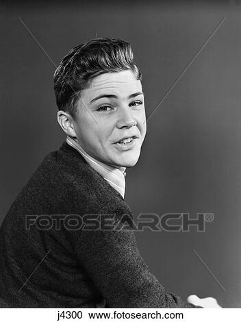 1950S Portrait Of Smiling Teenage Boy Looking Over Shoulder View Large Photo Image Stock Image - 1950S Portrait Of Smiling Teenage Boy Looking Over Shoulder. Fotosearch