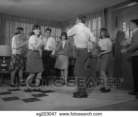 1960S Group Of Young Teenagers Dancing Inside View Large Photo Image Stock Photo - 1960S Group Of Young Teenagers Dancing Inside. Fotosearch