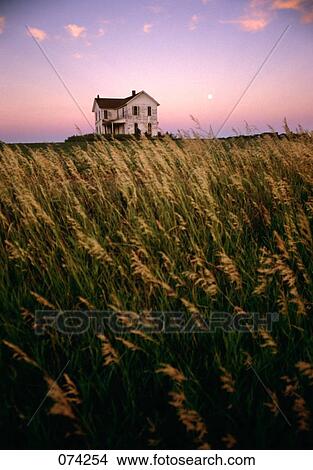 1980S Abandoned Farmhouse View Large Photo Image Picture - 1980S Abandoned Farmhouse. Fotosearch