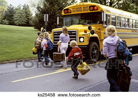 1980S Elementary And Middle School Students Boarding School Bus Crossing Highway View Large Photo Image Stock Photo - 1980S Elementary And Middle School Students Boarding School Bus Crossing Highway. Fotosearch