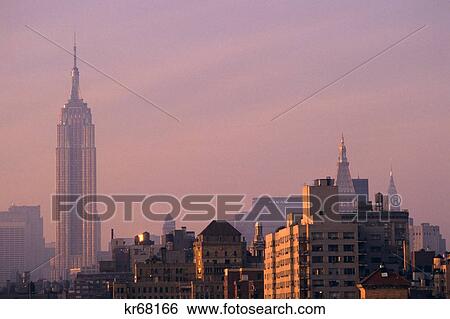 1980S Empire State Building Looking North From The Village New York City New York Usa View Large Photo Image Stock Photograph - 1980S Empire State Building Looking North From The Village New York City New York Usa. Fotosearch