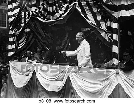 1910S July 4, 1914 President Woodrow Wilson 28Th President Of United States Giving Speech Independence Hall Philadelphia Pa Usa View Large Photo Image Stock Photo - 1910S July 4, 1914 President Woodrow Wilson 28Th President Of United States Giving Speech Independence Hall Philadelphia Pa Usa. Fotosearch