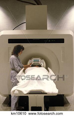 1980S Nuclear Magnetic Resonance Imaging Scanner View Large Photo Image Stock Image - 1980S Nuclear Magnetic Resonance Imaging Scanner . Fotosearch