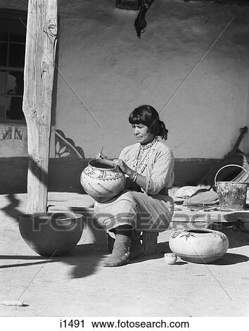1930S Native American Woman Decorating Pottery Cochiti Pueblo New Mexico Usa View Large Photo Image Stock Image - 1930S Native American Woman Decorating Pottery Cochiti Pueblo New Mexico Usa. Fotosearch