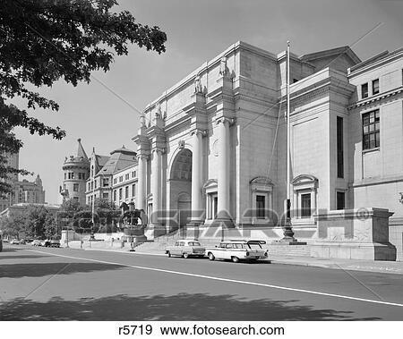 1950s 1960s AMERICAN MUSEUM OF NATURAL HISTORY CENTRAL PARK WEST MANHATTAN NEW YORK CITY USA View Large Photo Image Stock Photo - 1950s 1960s AMERICAN MUSEUM OF NATURAL HISTORY CENTRAL PARK WEST MANHATTAN NEW YORK CITY USA. Fotosearch
