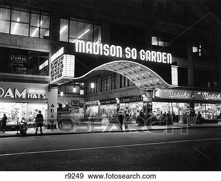 1950S Madison Square Garden Marquee Night West 49Th Street Billing Ice Capades Of 1953 Building Demolished 1968 Nyc Ny Usa View Large Photo Image Stock Photo - 1950S Madison Square Garden Marquee Night West 49Th Street Billing Ice Capades Of 1953 Building Demolished 1968 Nyc Ny Usa. Fotosearch