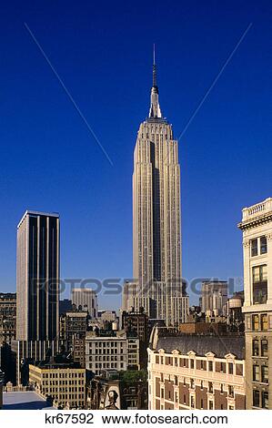 1980s EMPIRE STATE BUILDING NEW YORK NY USA View Large Photo Image Stock Image - 1980s EMPIRE STATE BUILDING NEW YORK NY USA. Fotosearch
