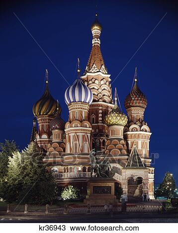 COLORFUL ST. BASIL'S CATHEDRAL AT NIGHT RED SQUARE MOSCOW RUSSIA View Large Photo Image Stock Image - COLORFUL ST. BASIL'S CATHEDRAL AT NIGHT RED SQUARE MOSCOW RUSSIA. Fotosearch