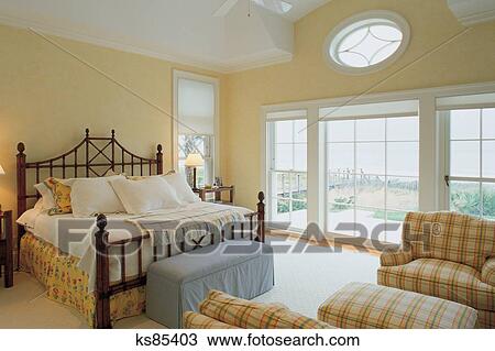 Real Estate Buying Selling 2 Bed Bedroom Furniture Home Home Interiors Interior Design Stock Image