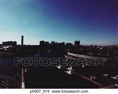 Japan, Tokyo Bay skyline at dusk View Large Photo Image Picture - Japan, Tokyo Bay skyline at dusk. Fotosearch