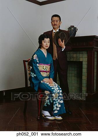 Stock Image - Traditional Japanese couple. Fotosearch