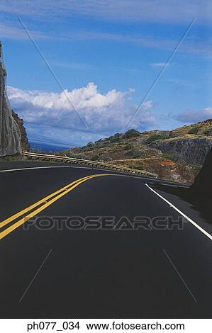 Picture - US, Hawaii, Country road. Fotosearch