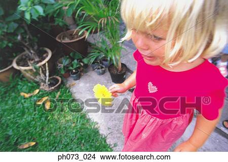 Picture - Young girl crying. Fotosearch