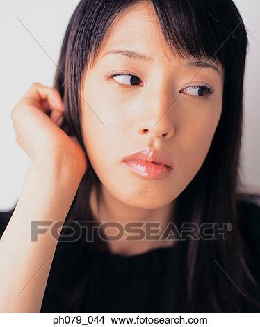 Picture - Young woman, close-up, portrait. Fotosearch