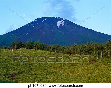 Mt. Fuji, Japan View Large Photo Image Picture - Mt. Fuji, Japan. Fotosearch