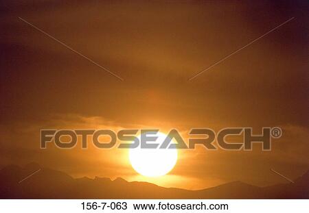Stock Image - Solar, Heaven, Cloud, rising, Atmosphere, Dawn. Fotosearch