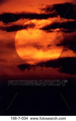 Picture - Sun, Set, Cloud, Setting, Clouds. Fotosearch
