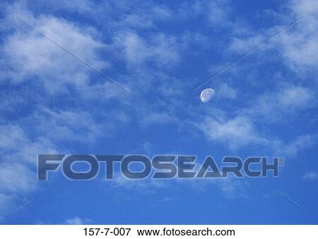 白天 天空 背景 雲 大氣 天堂 天空影像 157 7 007 Fotosearch