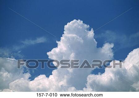 雲 天国 背景 背景 空 雲 日中 ストックイメージ 157 7 010 Fotosearch